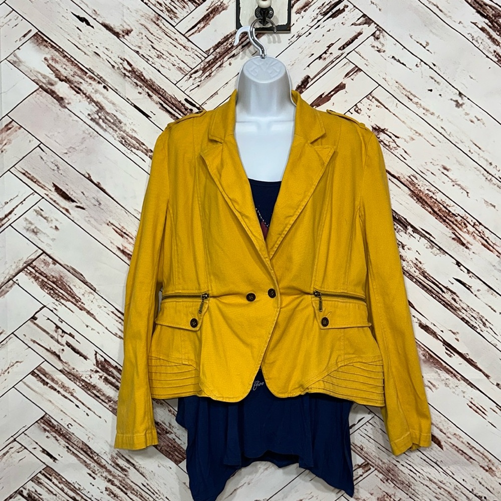 209 Yellow denim jacket